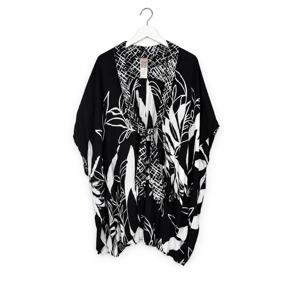 Chico’s Black & White Floral Geometric Kimono Cardigan S/M Tie Front Rayon